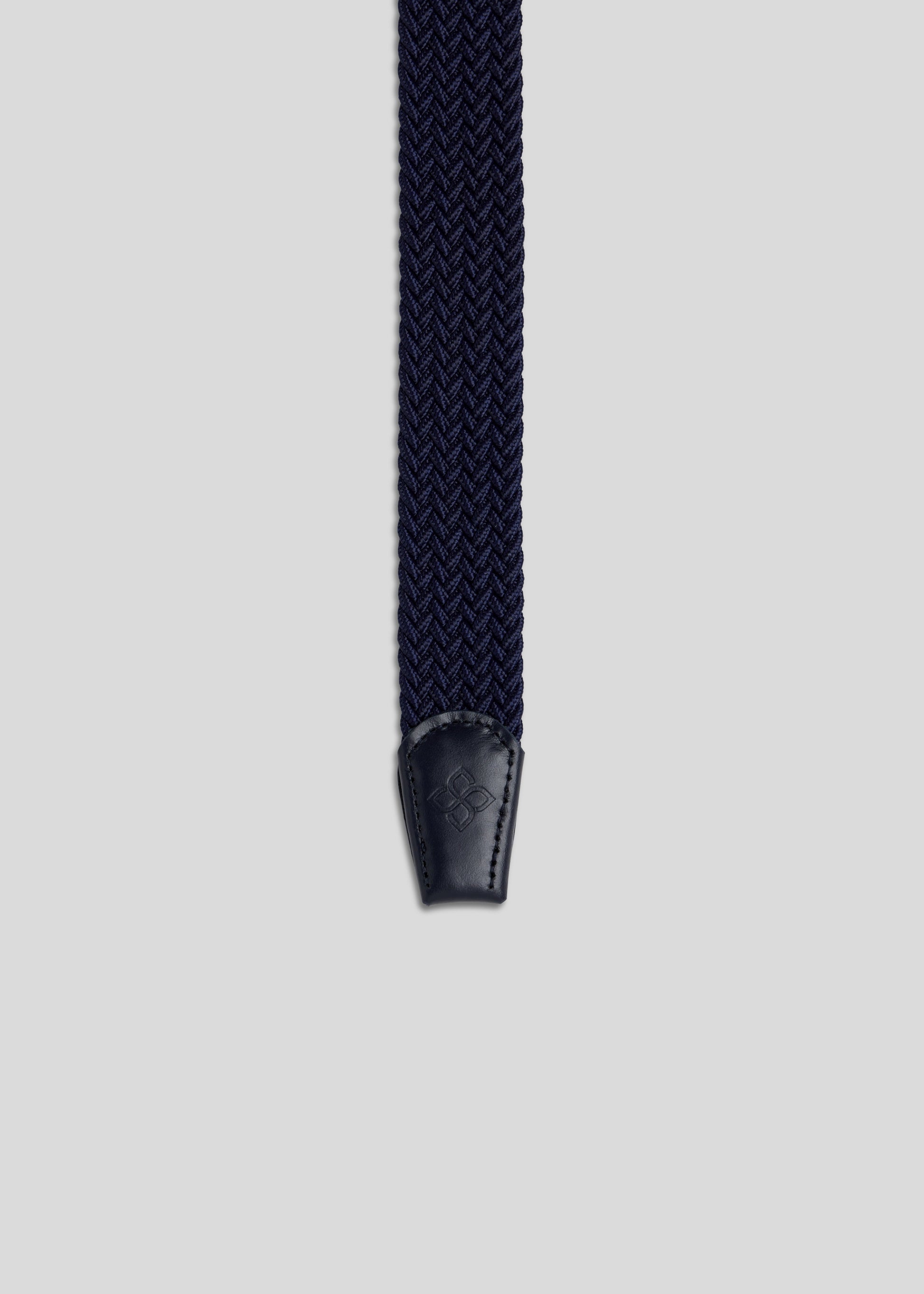 Functional navy knitted belt with a classic pin buckle for versatile everyday style.