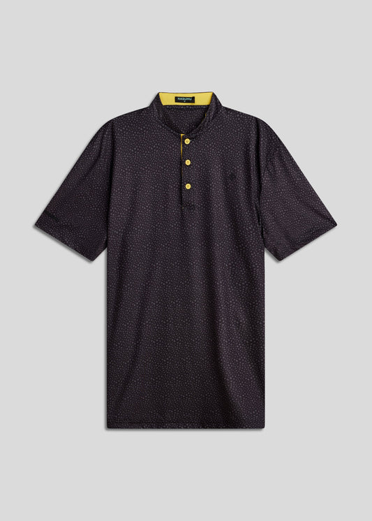 Snake skin pattern bladed polo shirt, combining style and performance for golf.