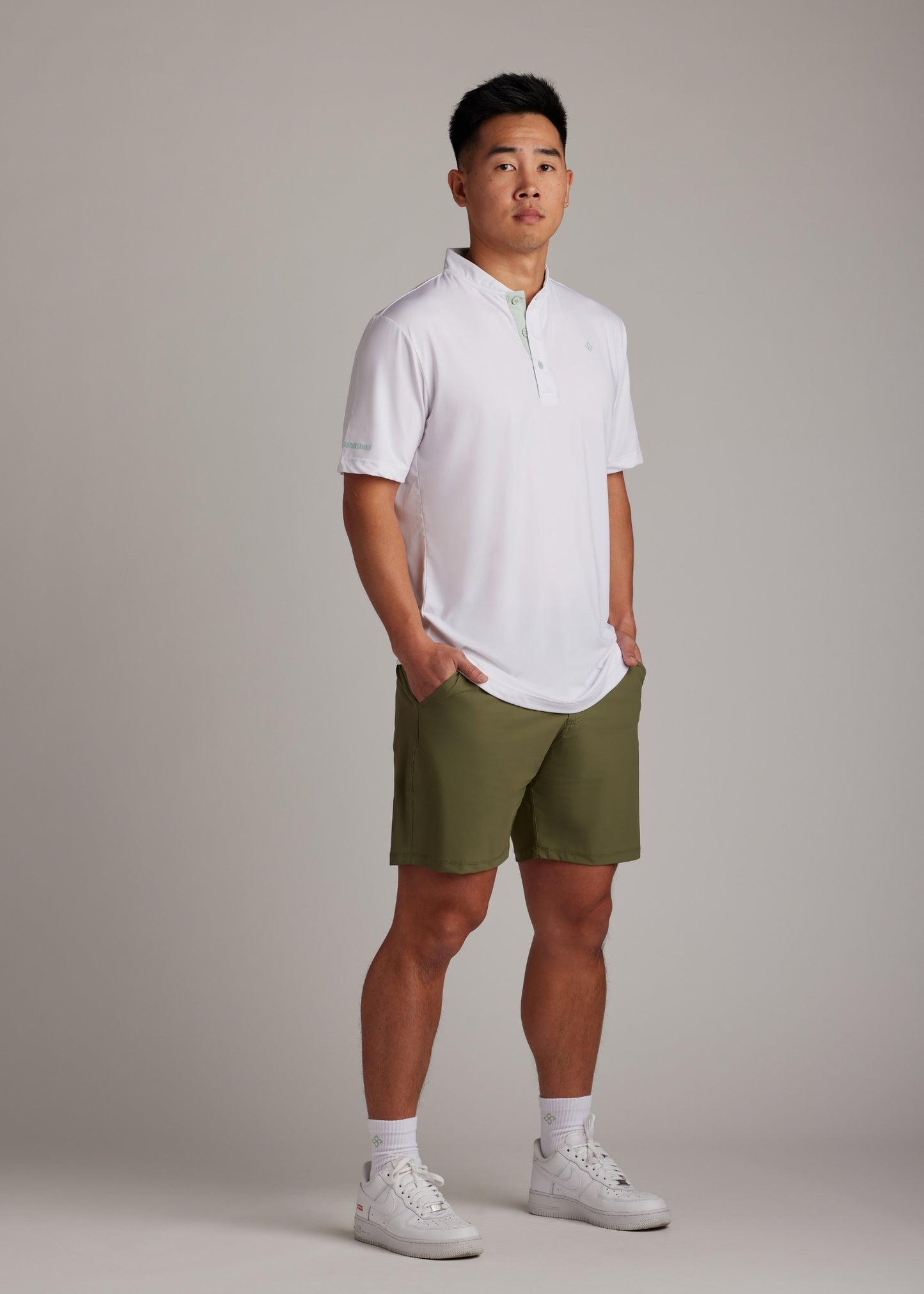 White bladed collar polo shirt, crafted for style, performance, and comfort.